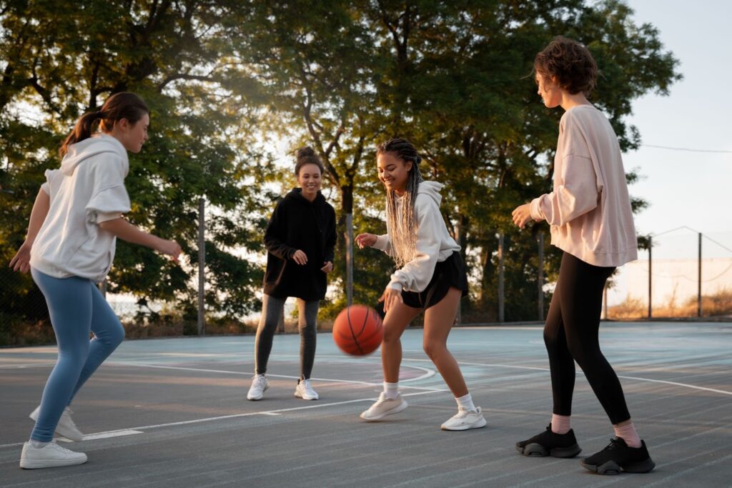 full-shot-women-playing-basketball (1)